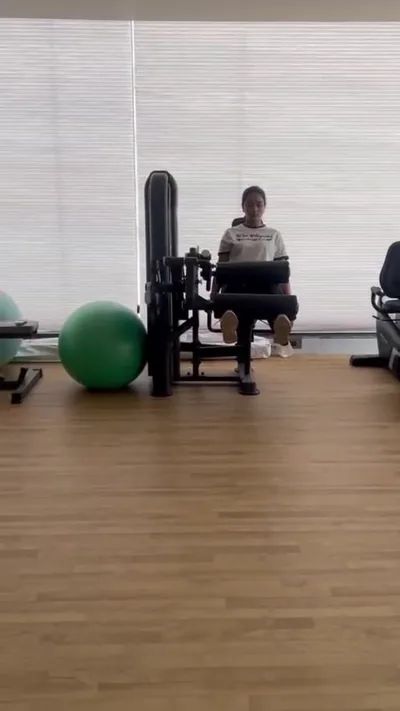 ACL Graft Swelling Phase 2 Jaipur: Compression Tweaks